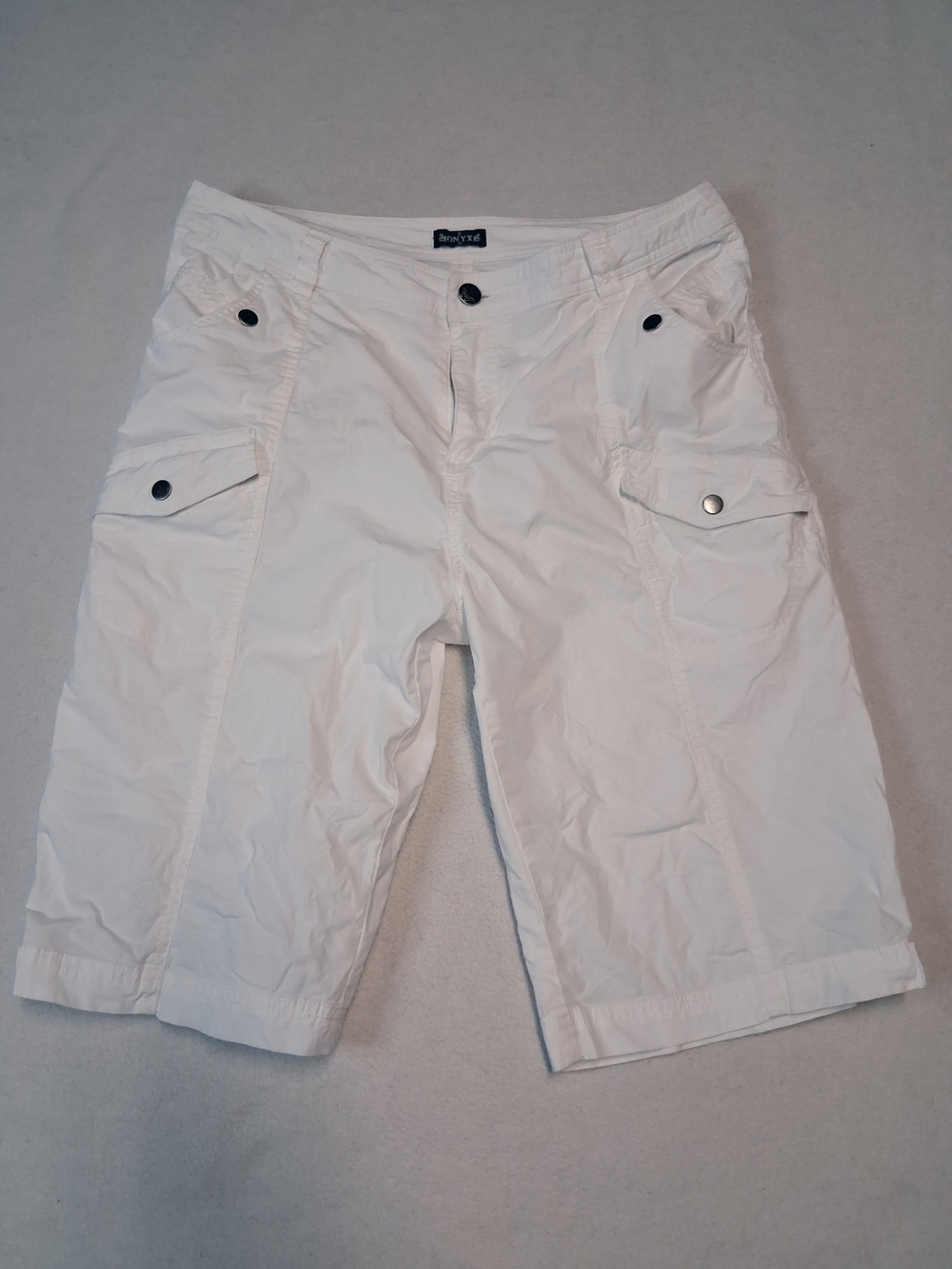 4/20$ Onyx White Men's Cargo Shorts with Snap Pockets